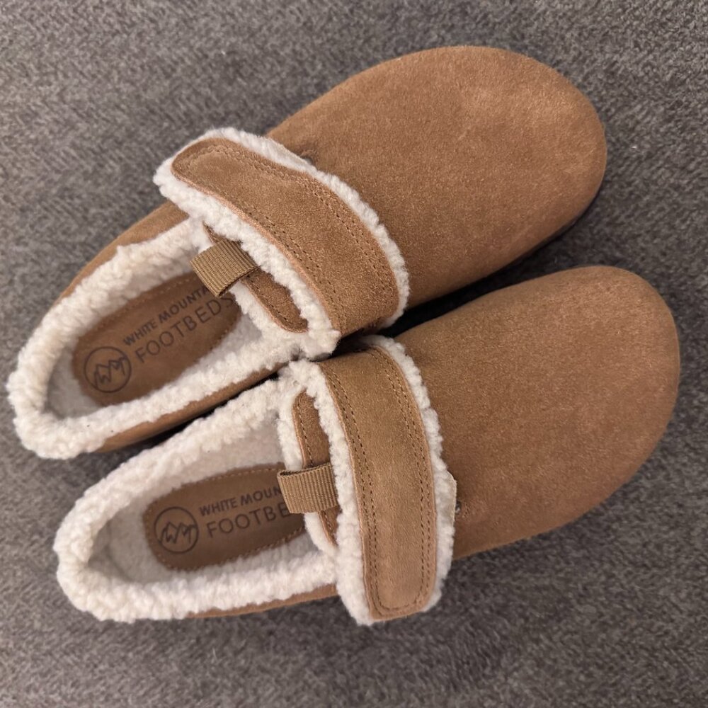 White Mountain Suede Shearling Lined Footbed Clogs Women’s 6 New In Box - Picture 2 of 11